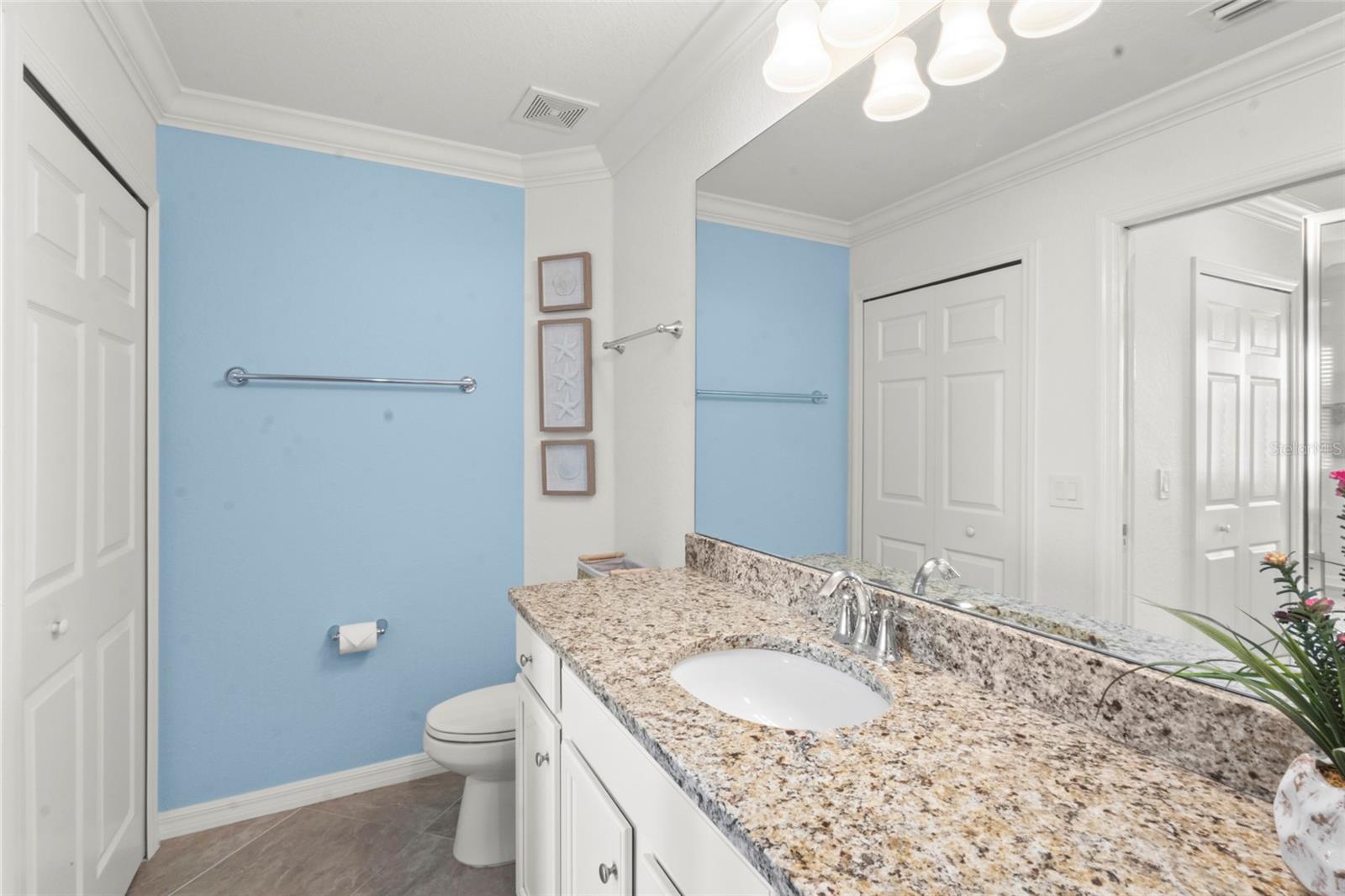 Image 16 of 58 For 17118 Vardon Terrace 108