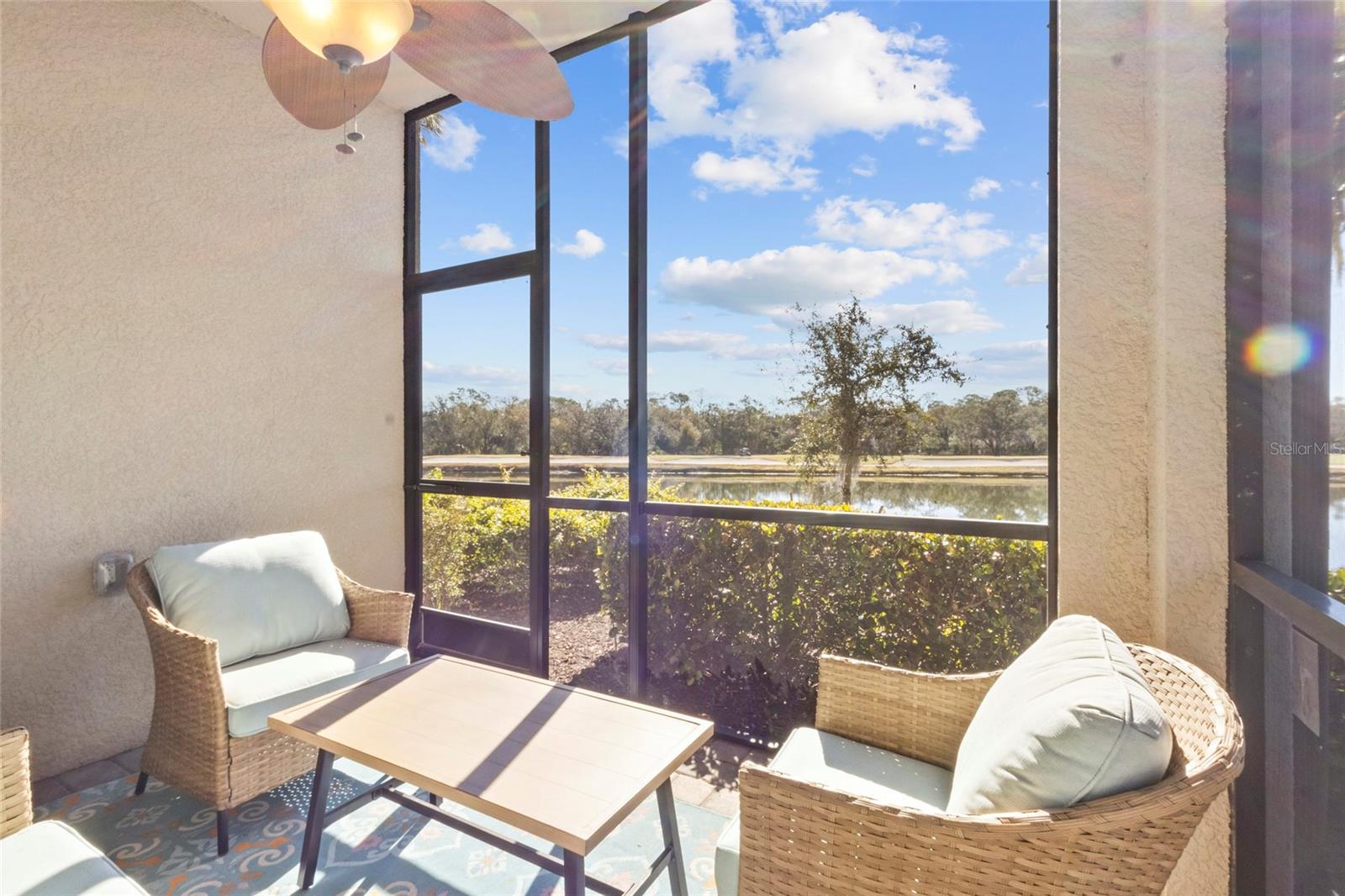 Image 27 of 58 For 17118 Vardon Terrace 108