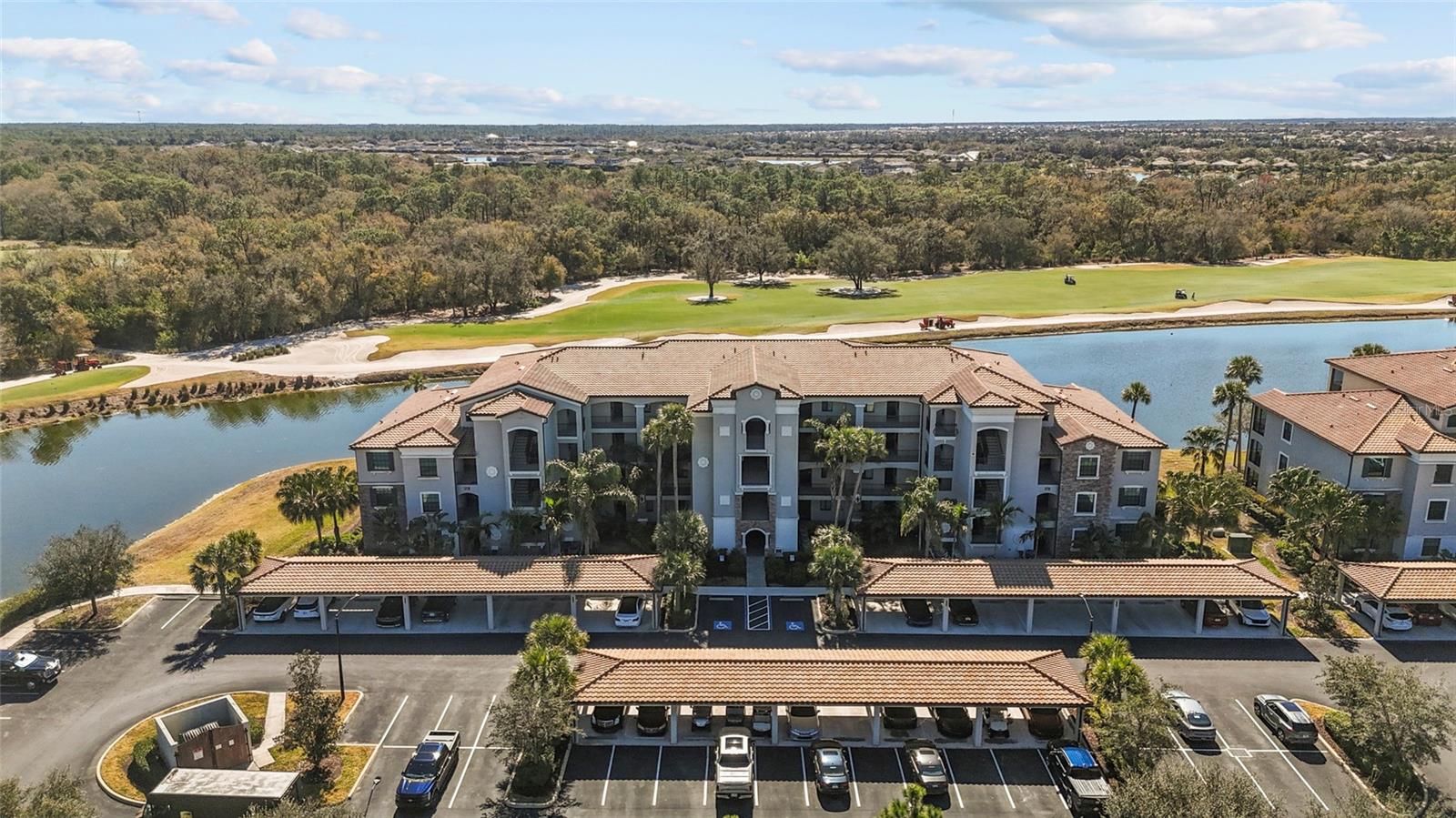 Image 37 of 58 For 17118 Vardon Terrace 108