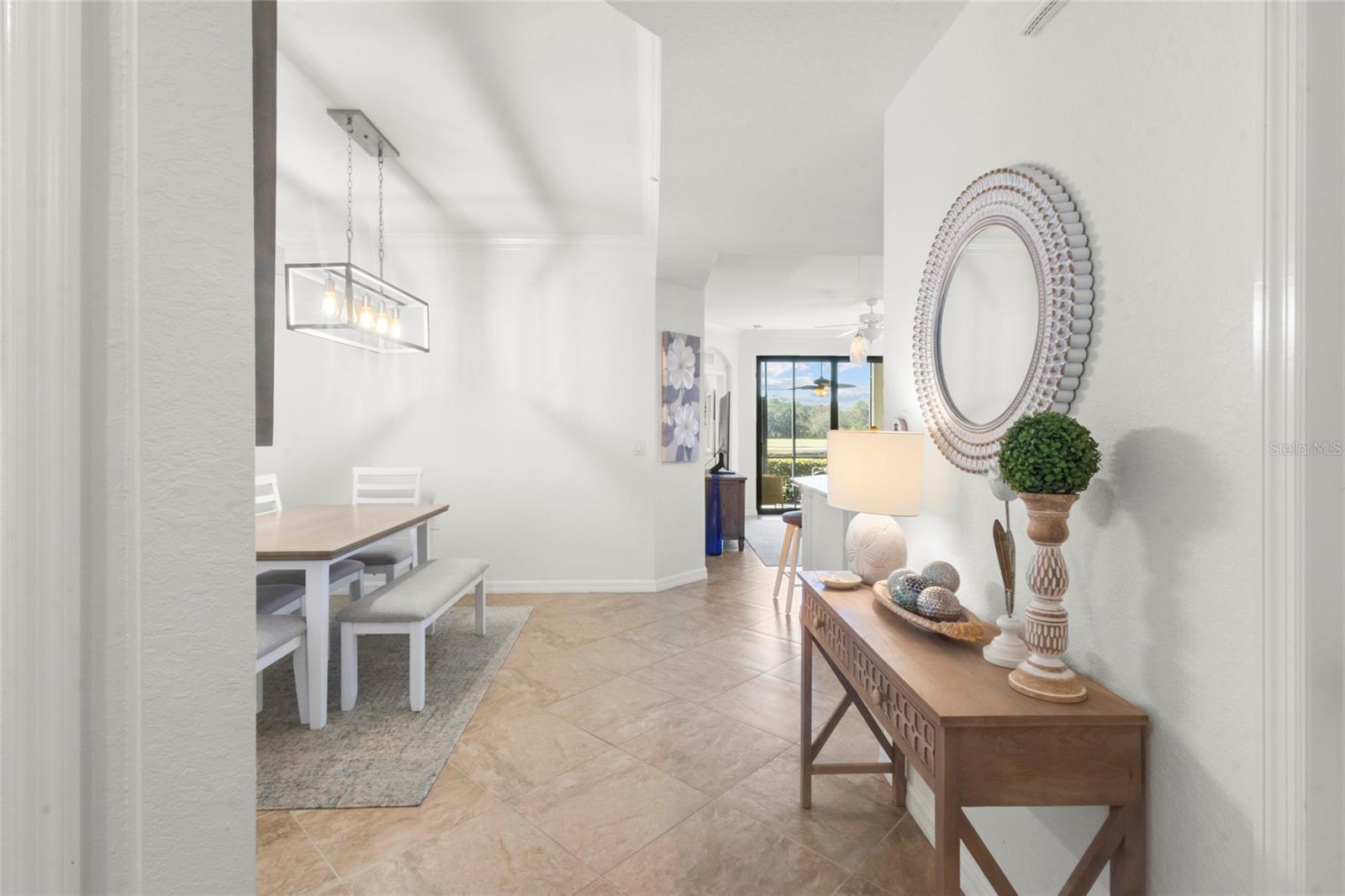 Image 4 of 58 For 17118 Vardon Terrace 108