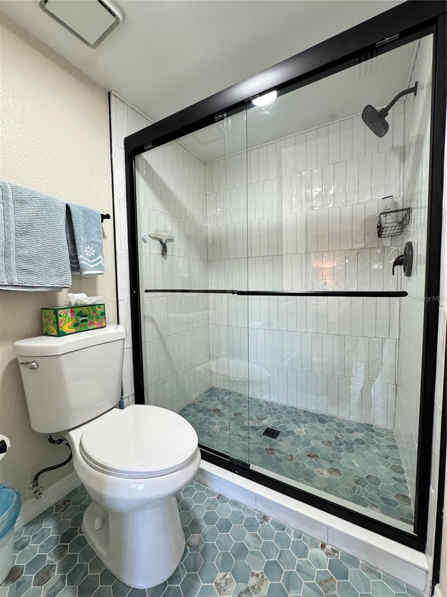 Image 23 of 43 For 4110 Ironwood Circle 104