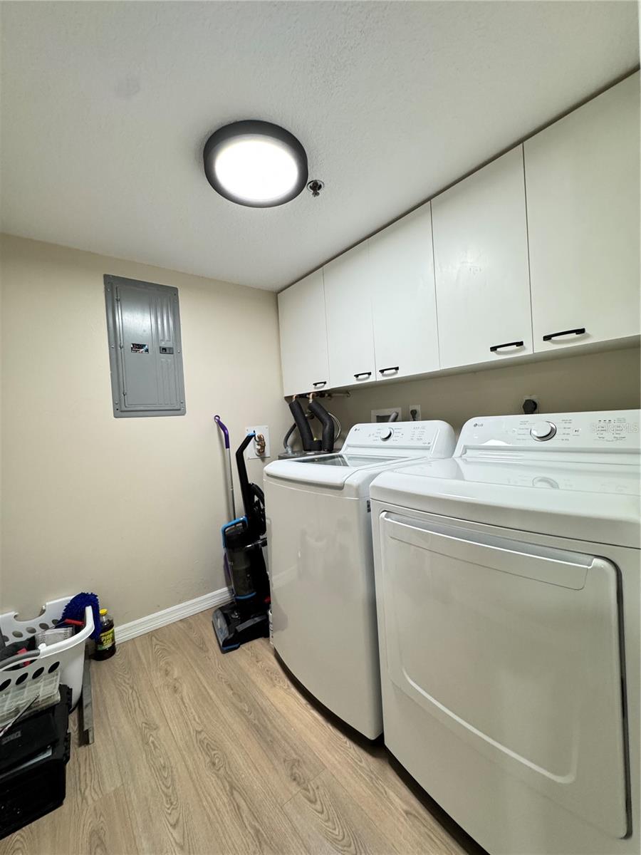 Image 31 of 43 For 4110 Ironwood Circle 104