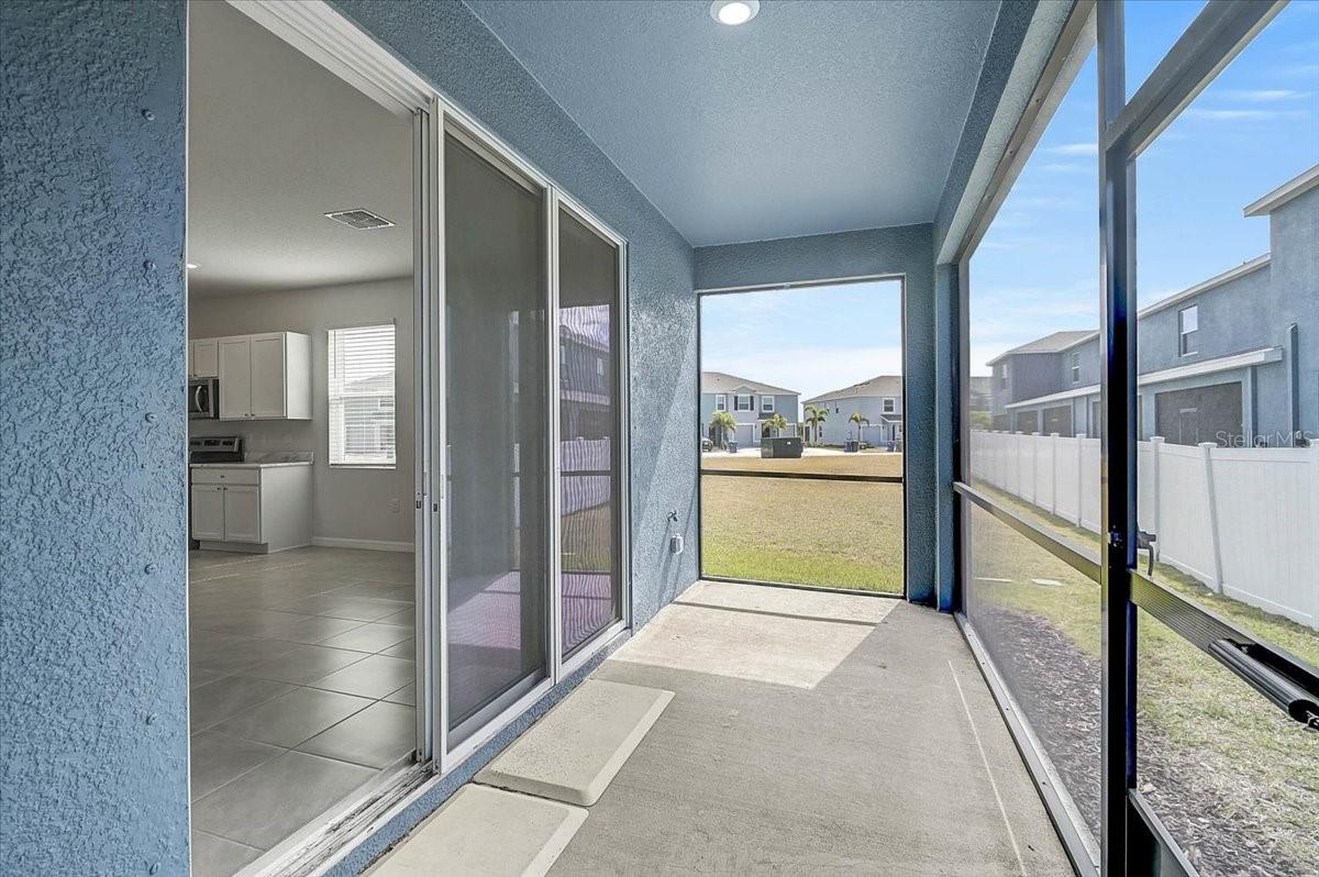 Image 32 of 38 For 4034 Goldheart Boulevard