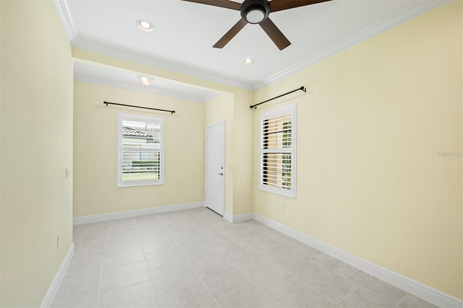 Image 8 of 70 For 243 Cassano Drive