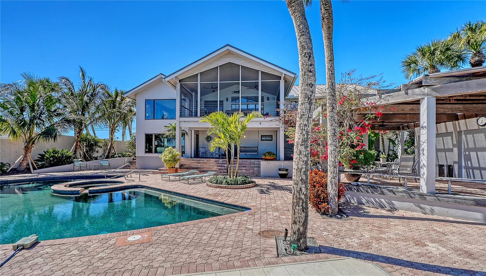 Image 24 of 45 For 2116 Casey Key Road