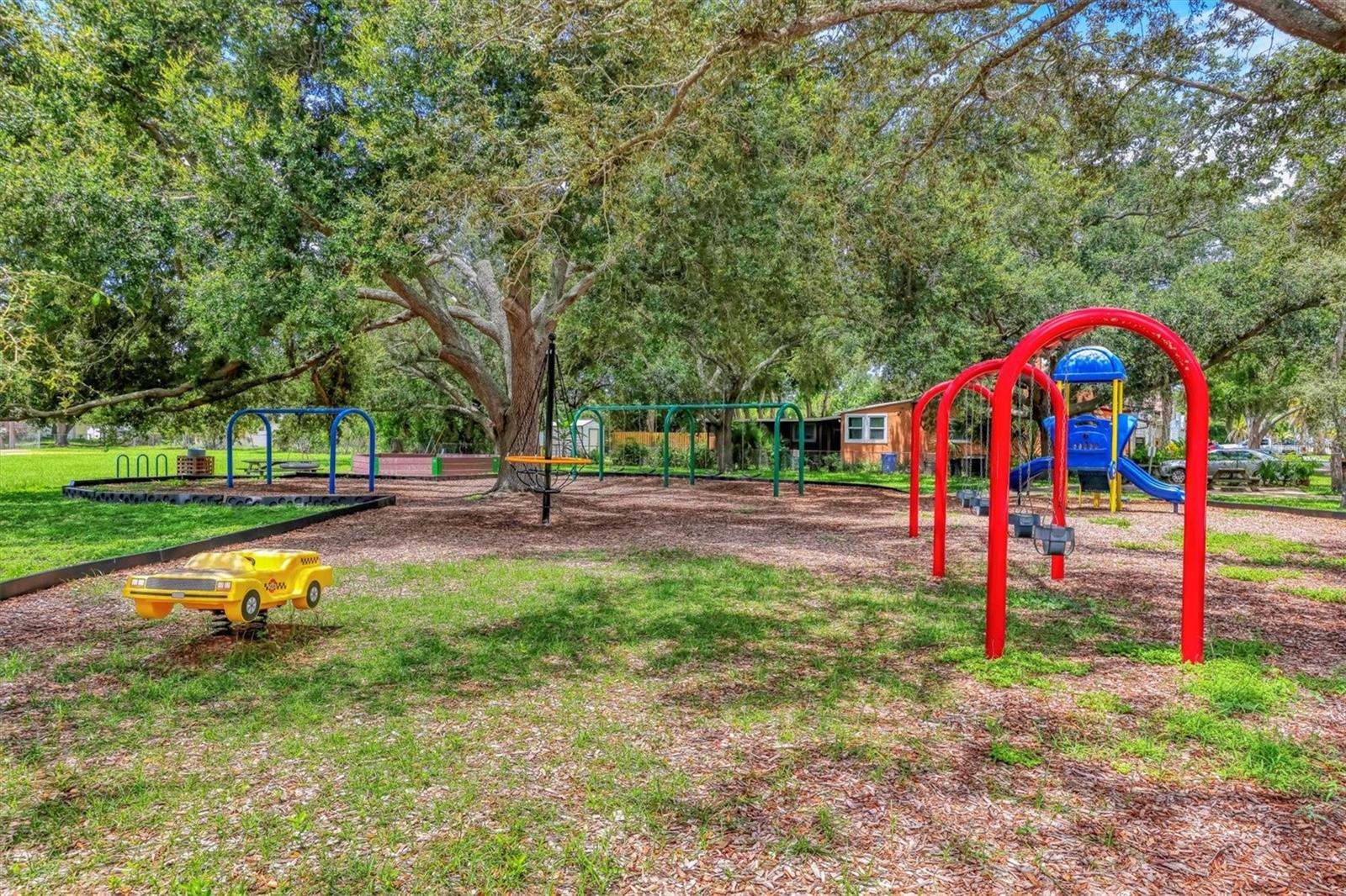 Image 37 of 45 For 905 Myrtle Avenue