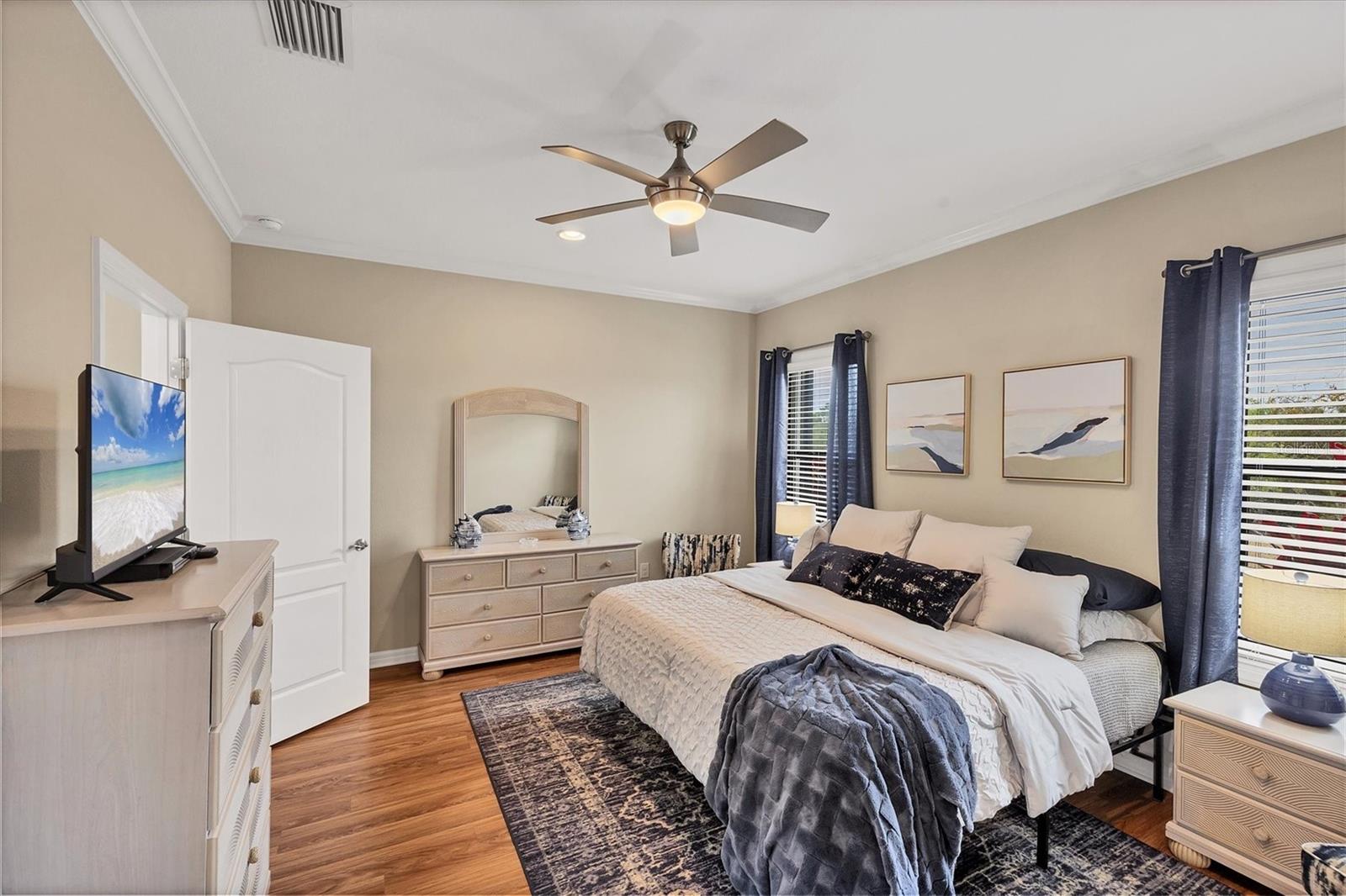 Image 18 of 100 For 245 Alfero Way