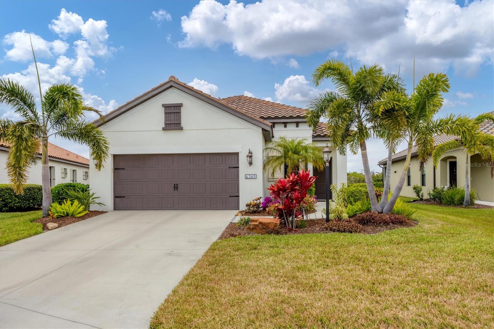 Image 2 of 100 For 245 Alfero Way