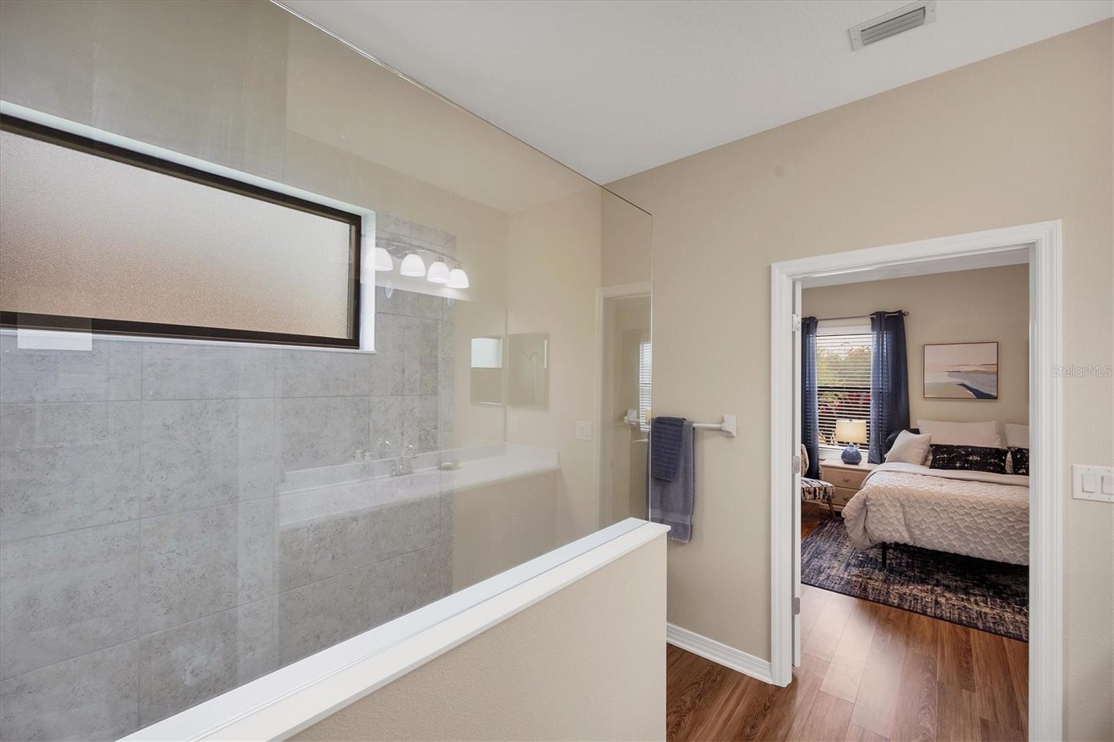 Image 21 of 100 For 245 Alfero Way