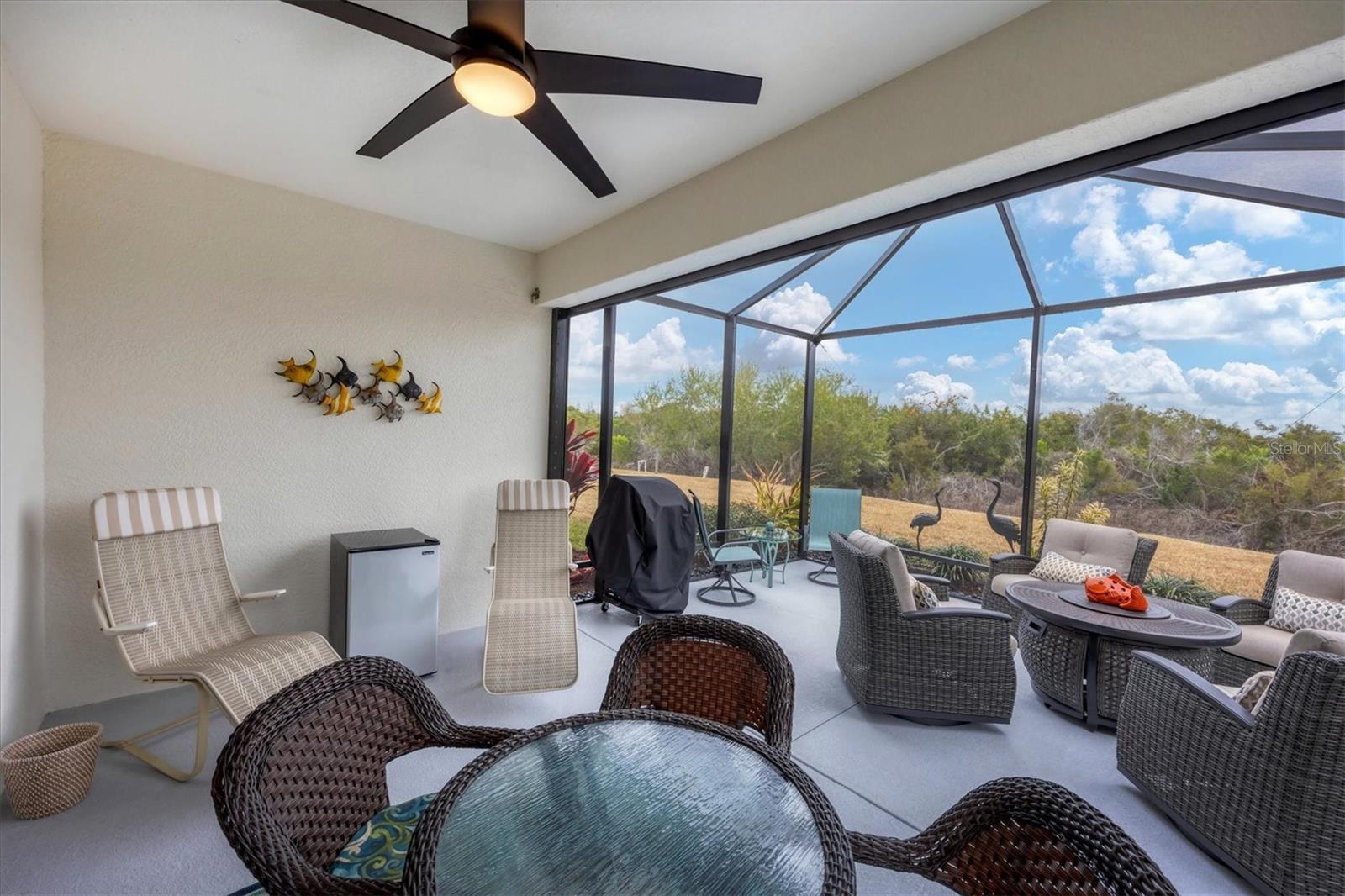 Image 32 of 100 For 245 Alfero Way