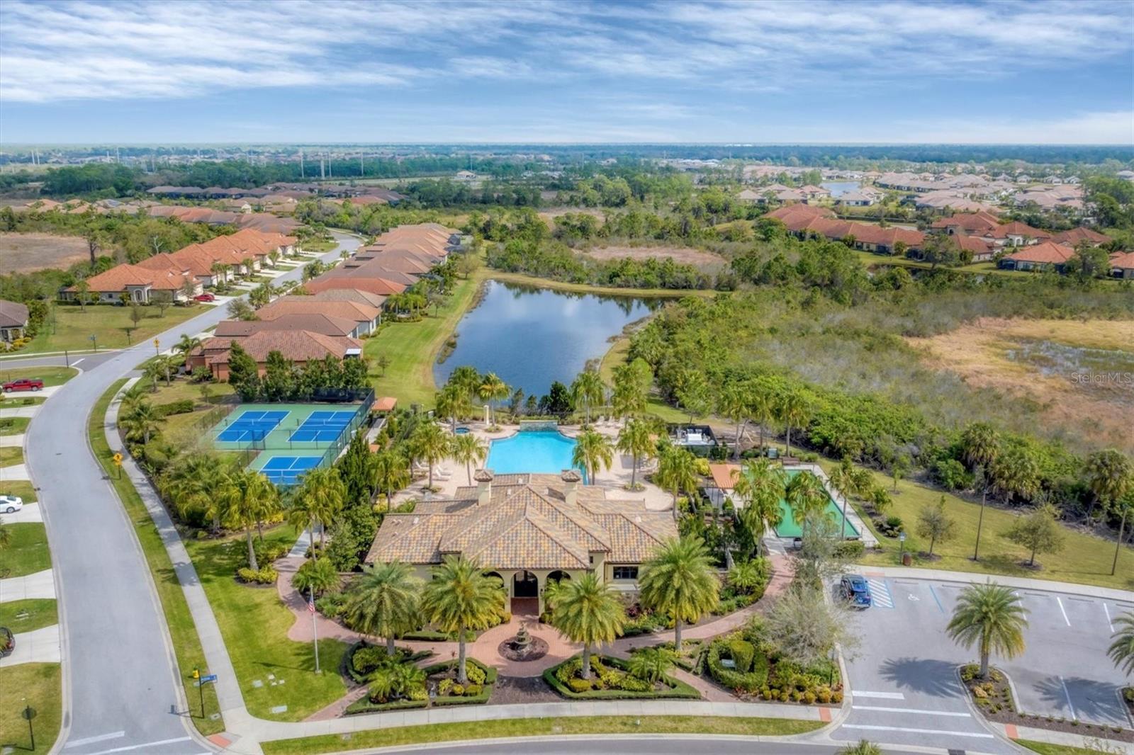 Image 39 of 100 For 245 Alfero Way