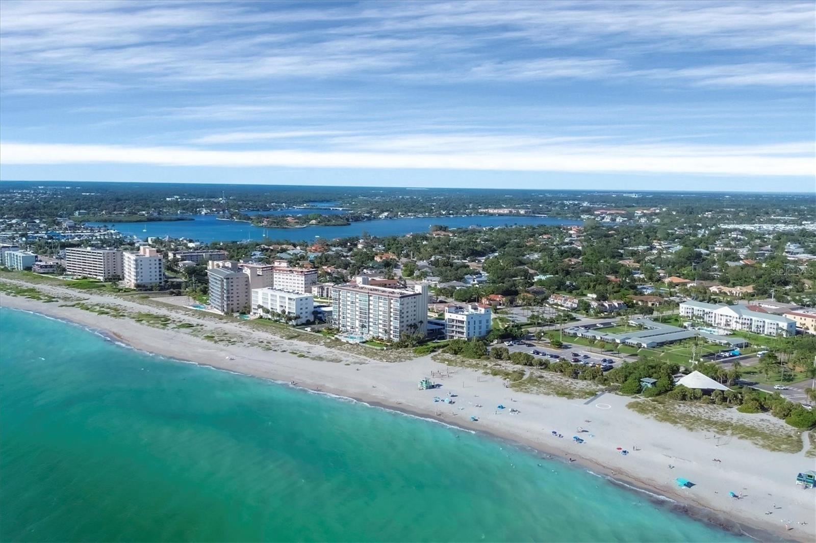 Image 88 of 100 For 245 Alfero Way