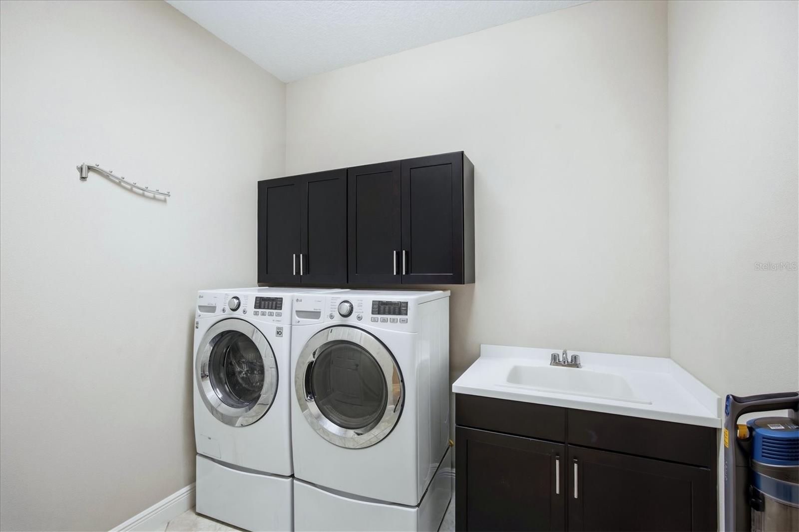 Image 43 of 74 For 13203 Indigo Way