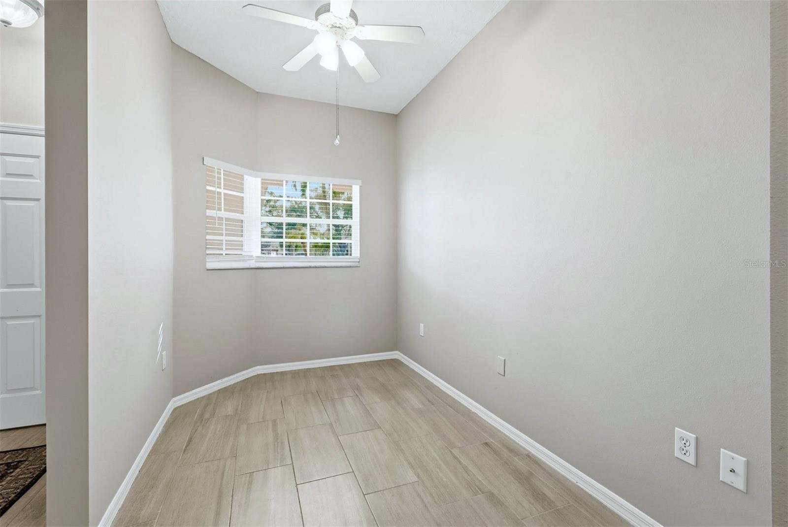 Image 23 of 75 For 4220 Central Sarasota Parkway 1214