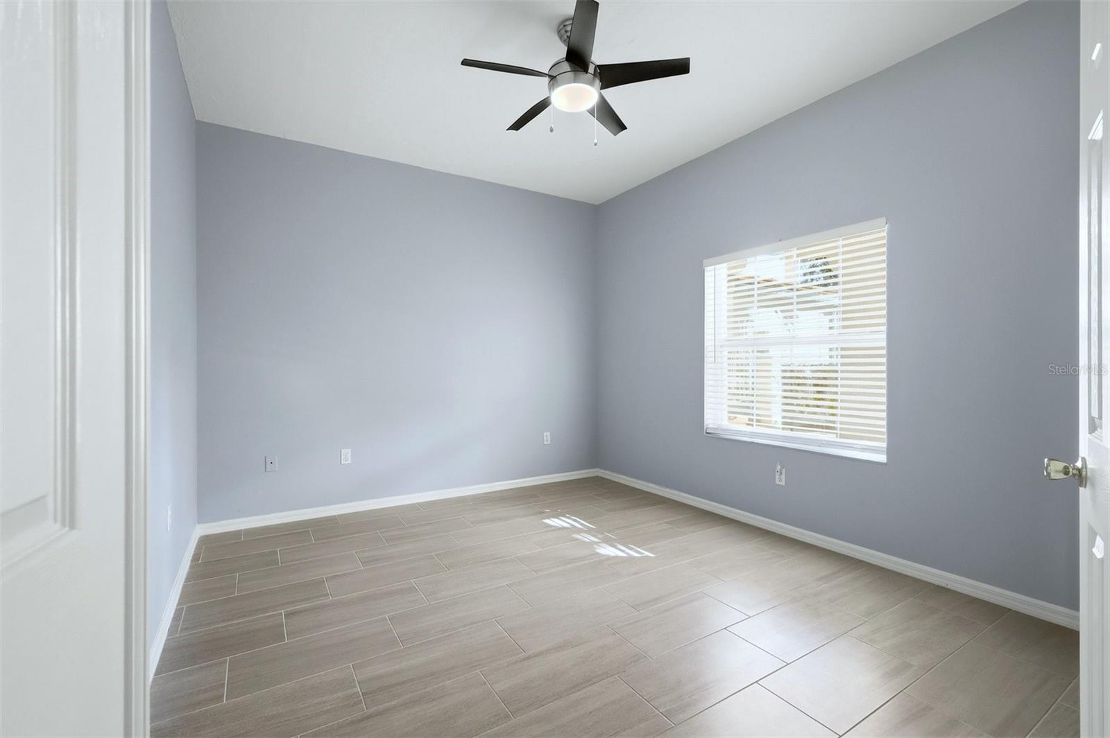 Image 36 of 75 For 4220 Central Sarasota Parkway 1214