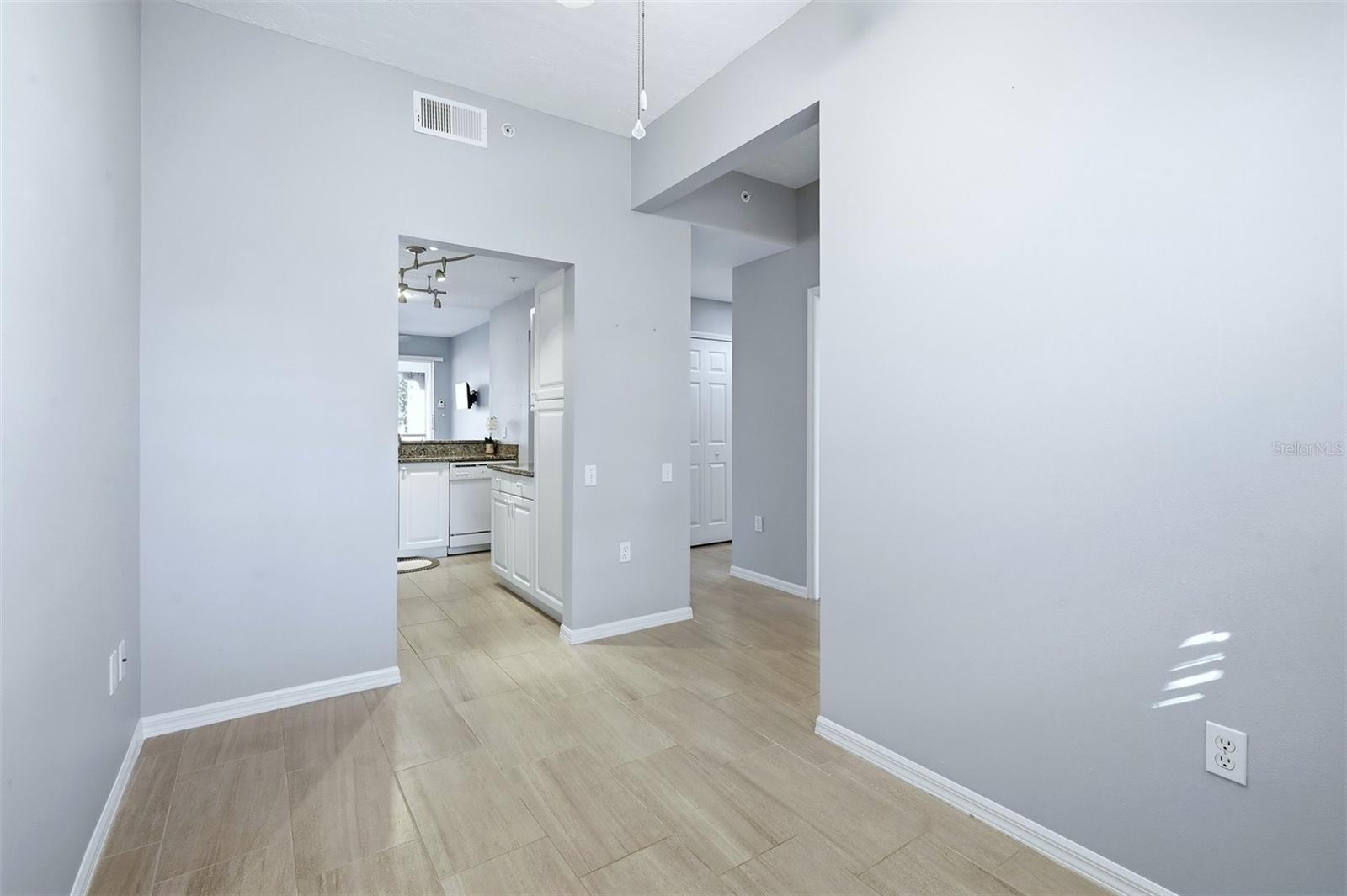 Image 6 of 75 For 4220 Central Sarasota Parkway 1214