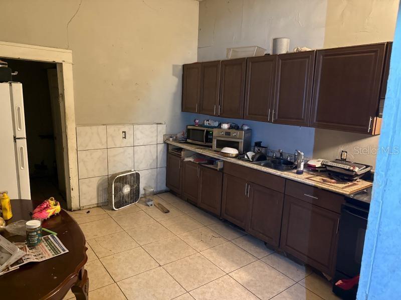 Image 7 of 20 For 3014 Sanchez Street