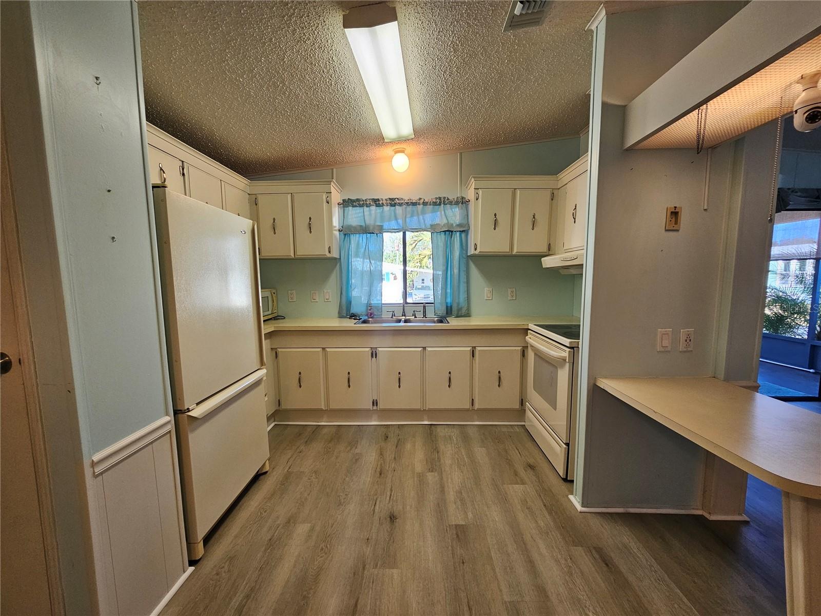 Image 10 of 50 For 3309 Evelyn Drive