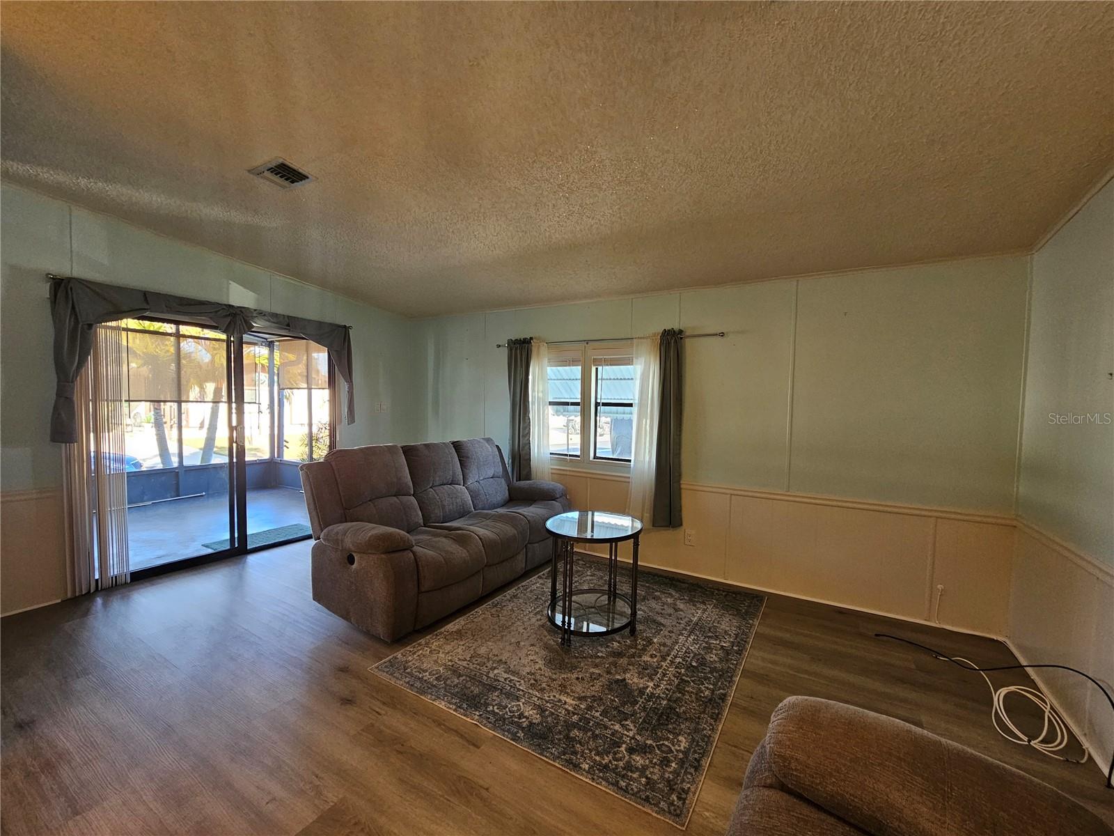 Image 14 of 50 For 3309 Evelyn Drive