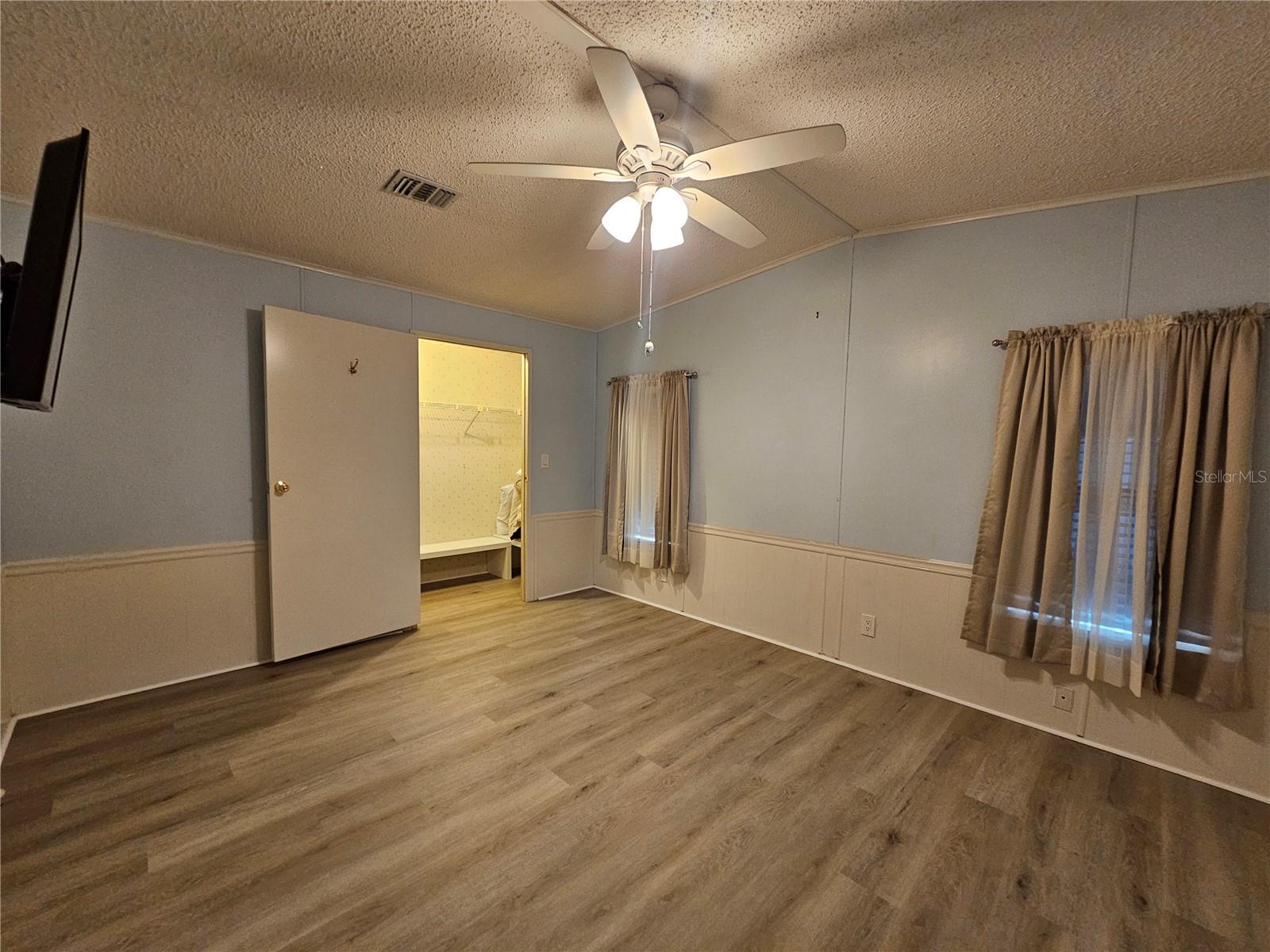 Image 31 of 50 For 3309 Evelyn Drive