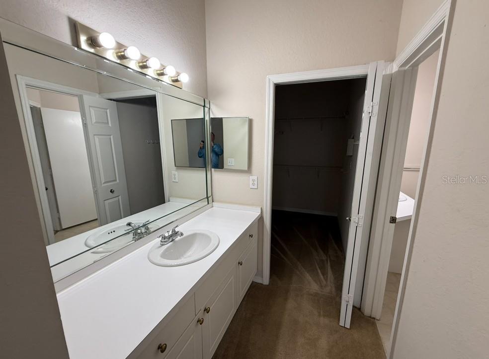 Image 14 of 25 For 5174 Northridge Road 311