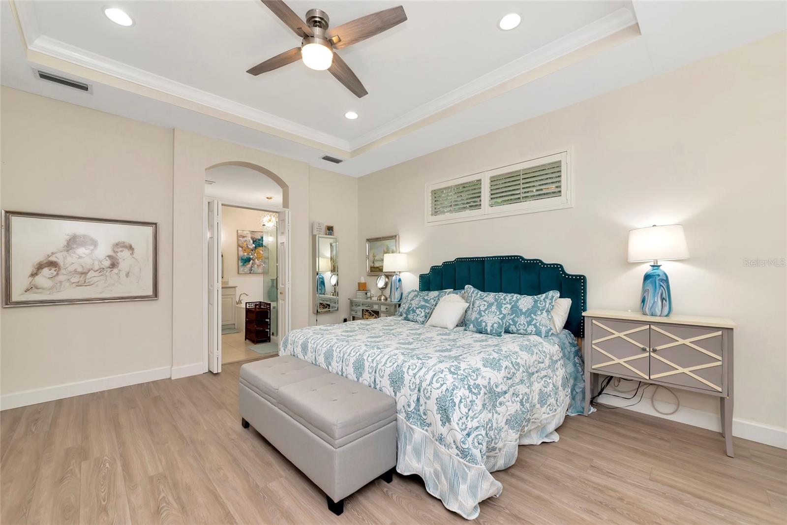 Image 22 of 72 For 5520 Simonton Street