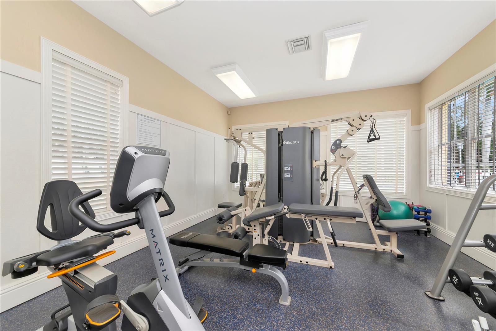 Image 58 of 72 For 5520 Simonton Street