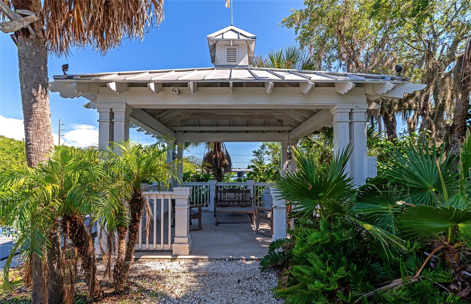 Image 67 of 72 For 5520 Simonton Street