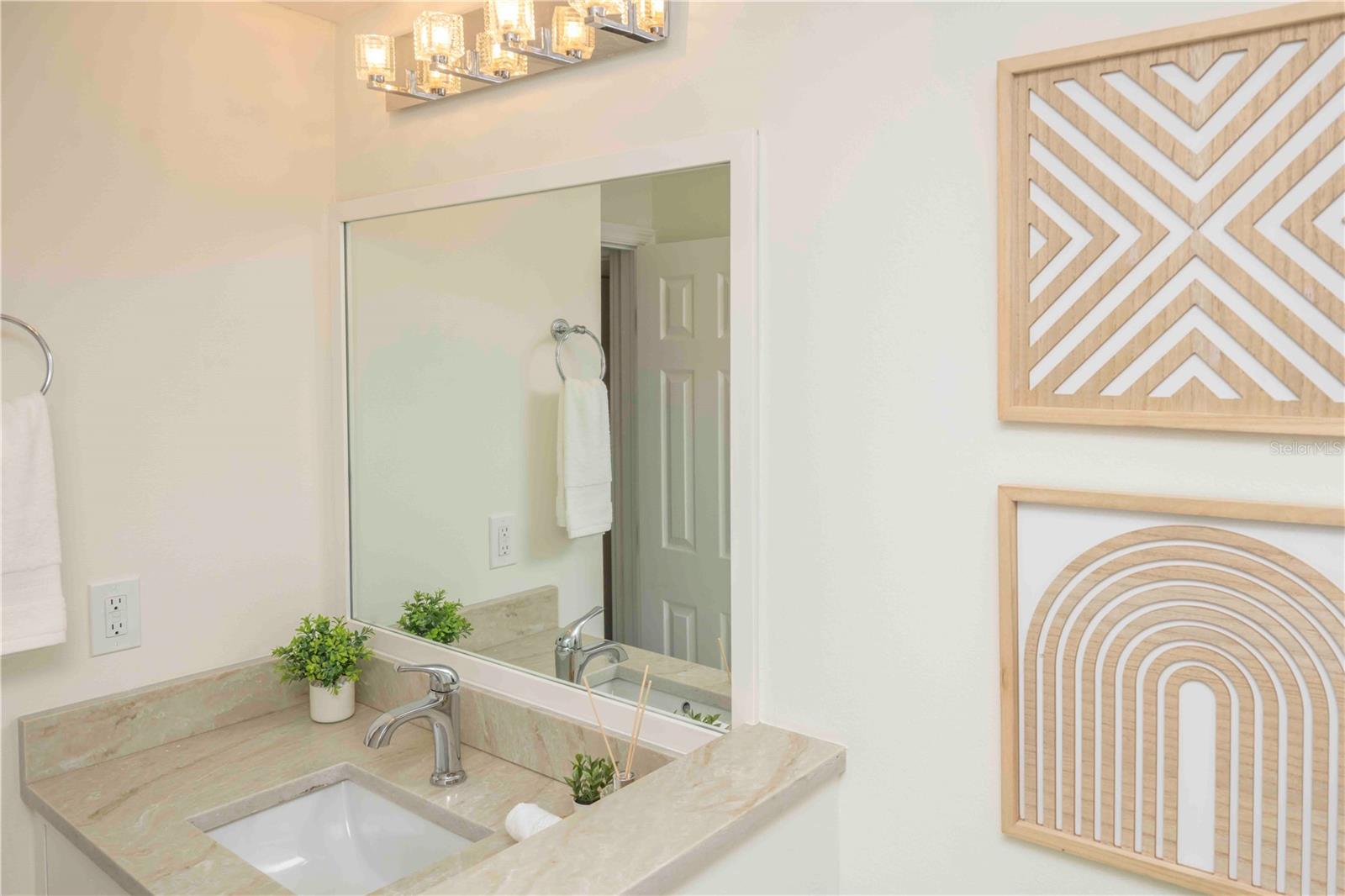 Image 27 of 44 For 563 Spanish Drive S