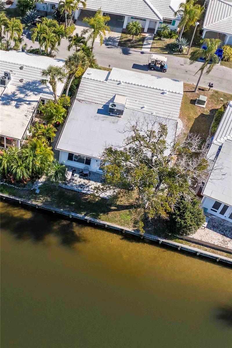 Image 37 of 44 For 563 Spanish Drive S