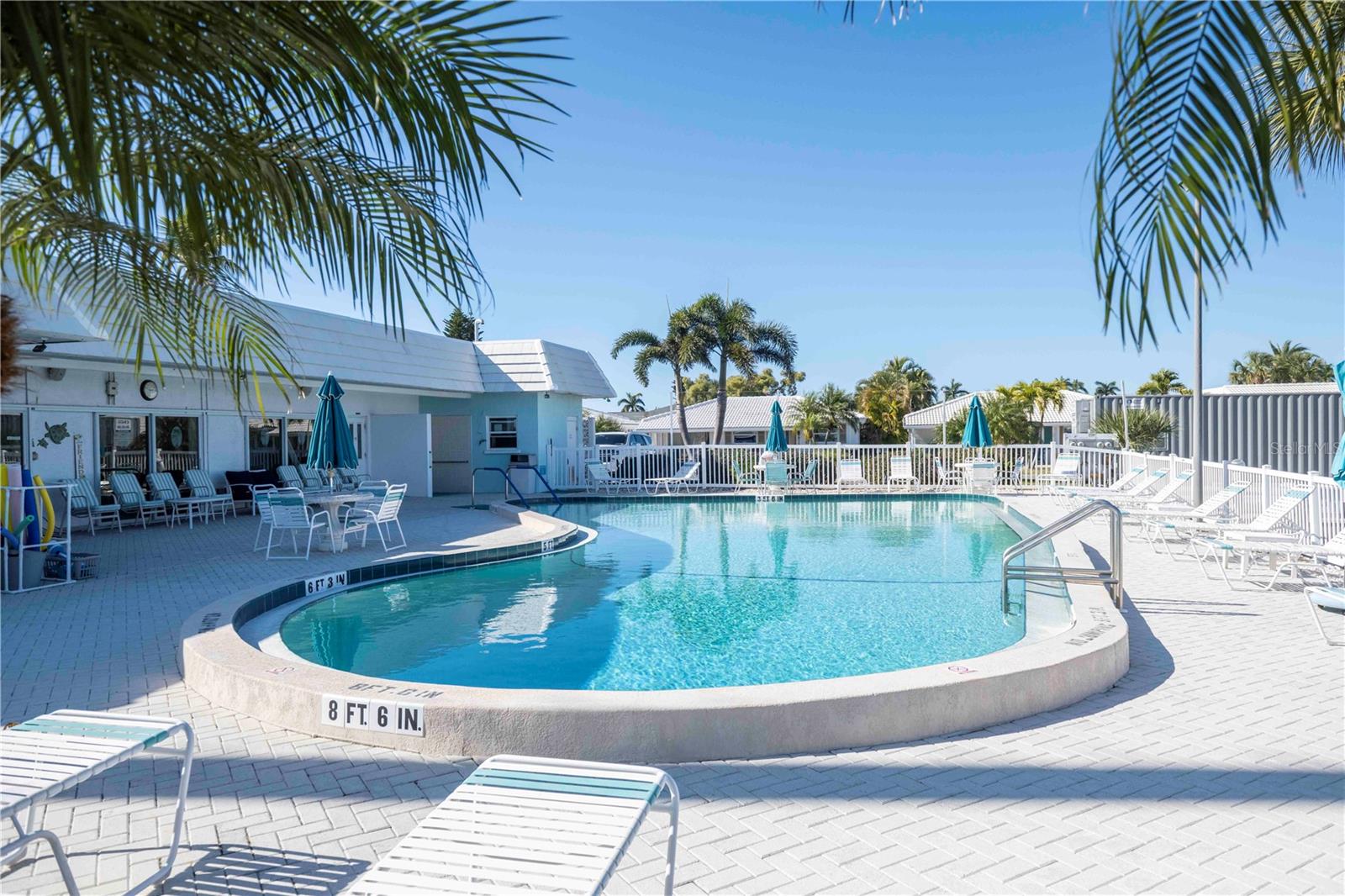 Image 40 of 44 For 563 Spanish Drive S