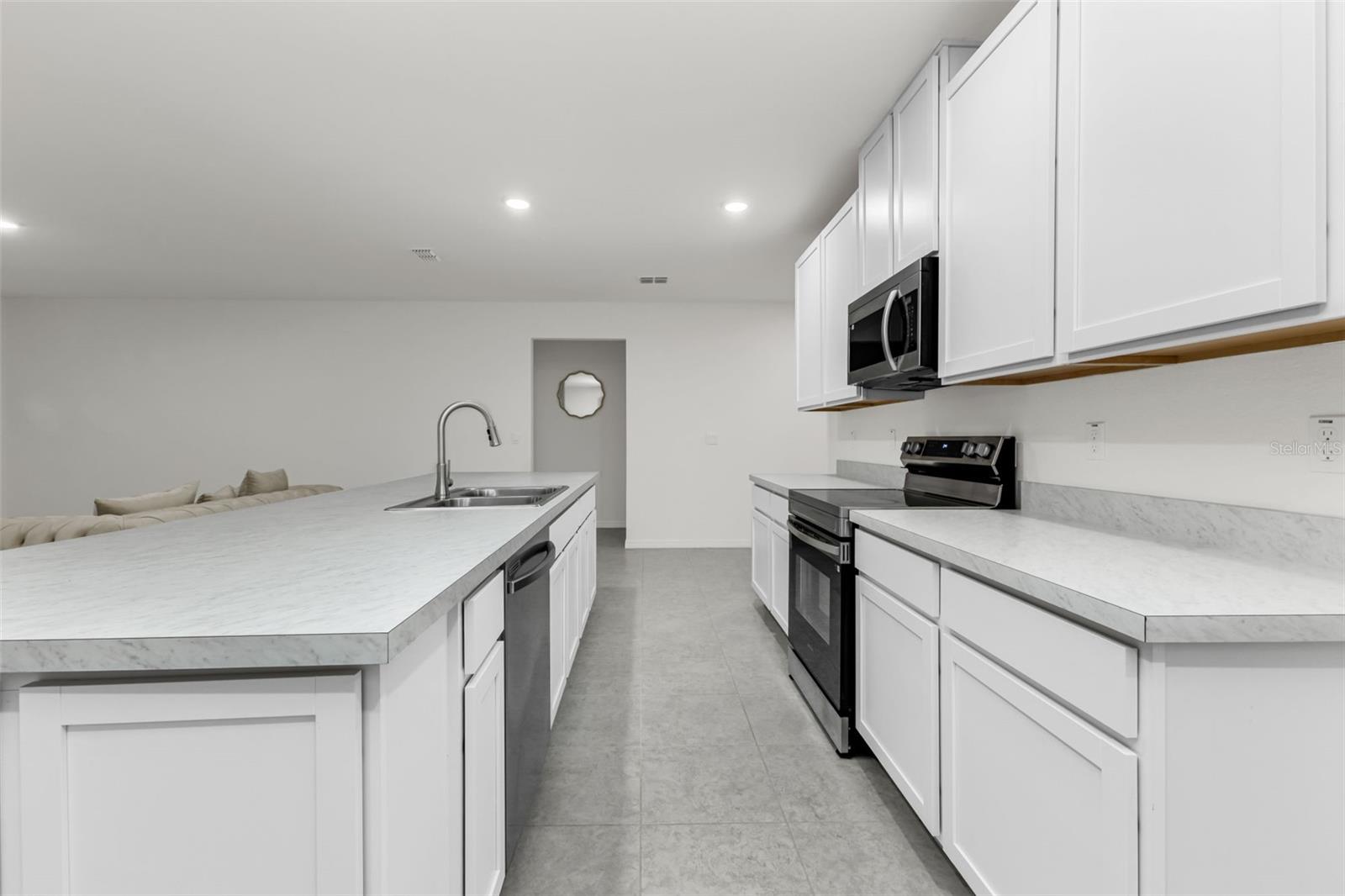 Image 19 of 58 For 1111 Mcduff Street