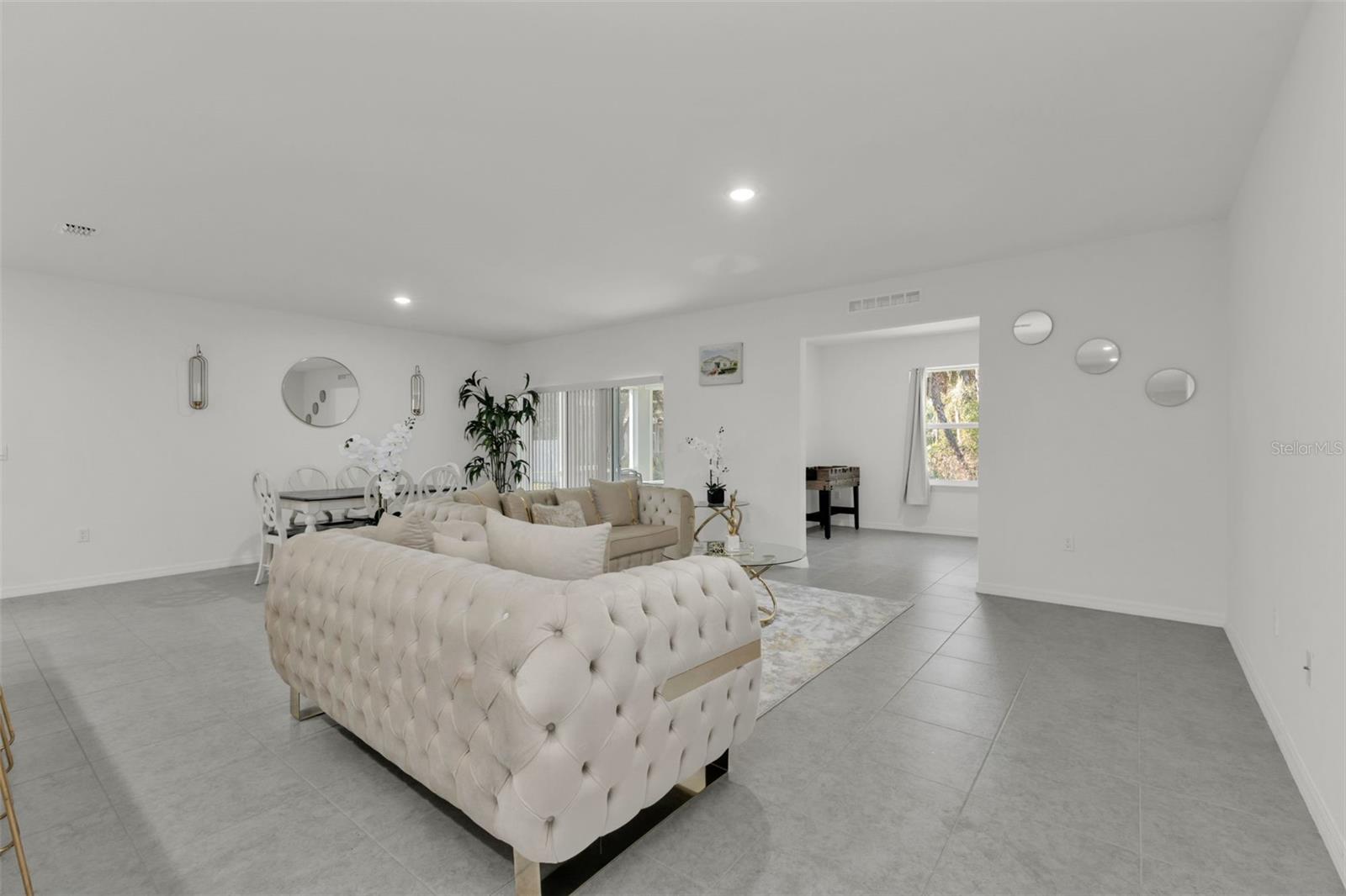 Image 24 of 58 For 1111 Mcduff Street