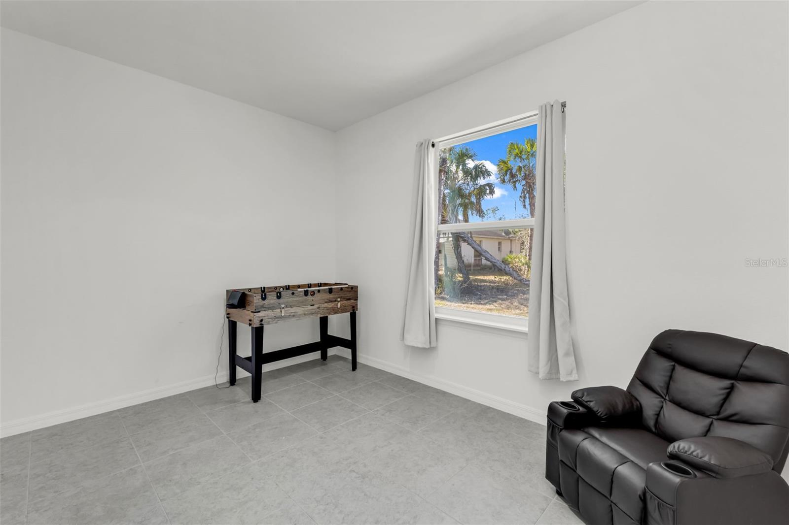 Image 27 of 58 For 1111 Mcduff Street