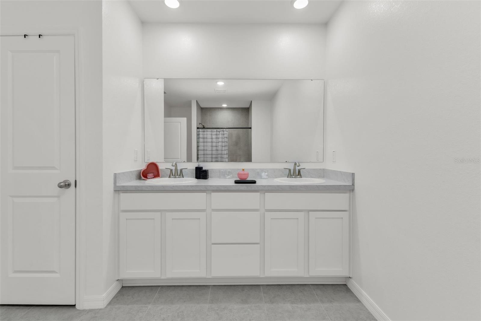 Image 40 of 58 For 1111 Mcduff Street