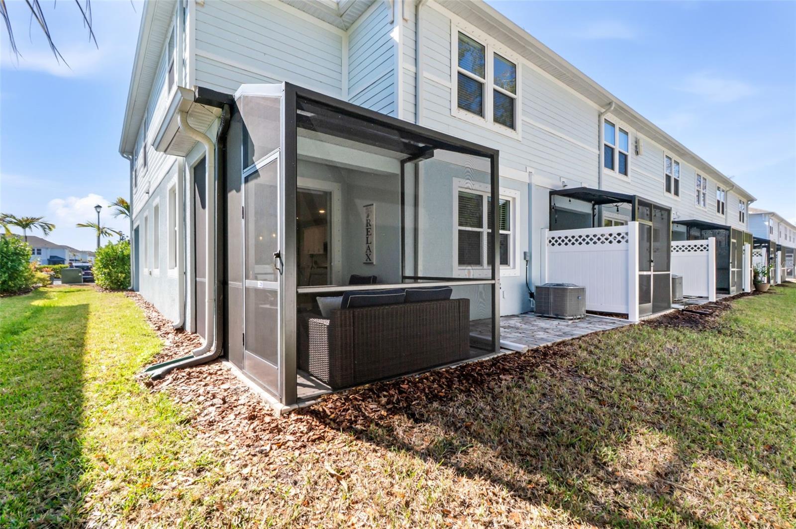 Image 33 of 41 For 3044 Via Sienna Circle