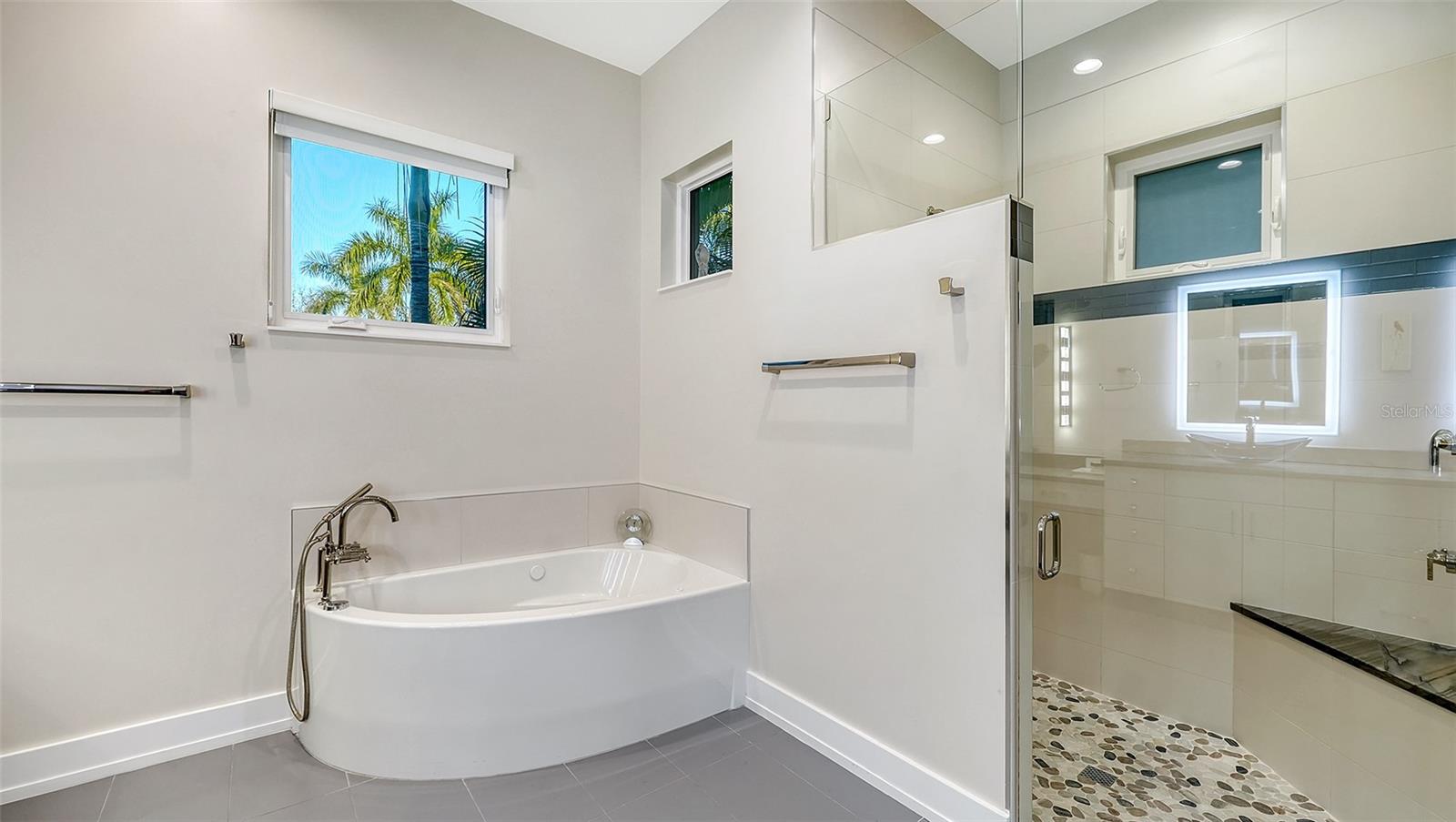 Image 20 of 29 For 617 Neptune Avenue