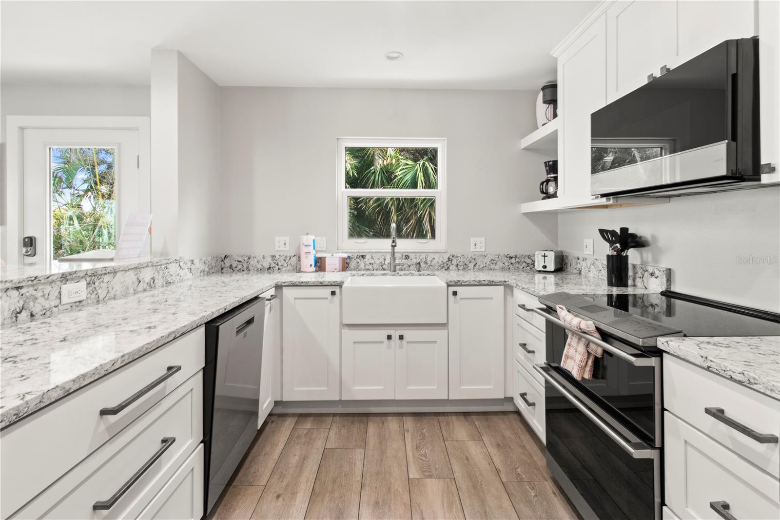 Image 13 of 58 For 403 Bay Boulevard