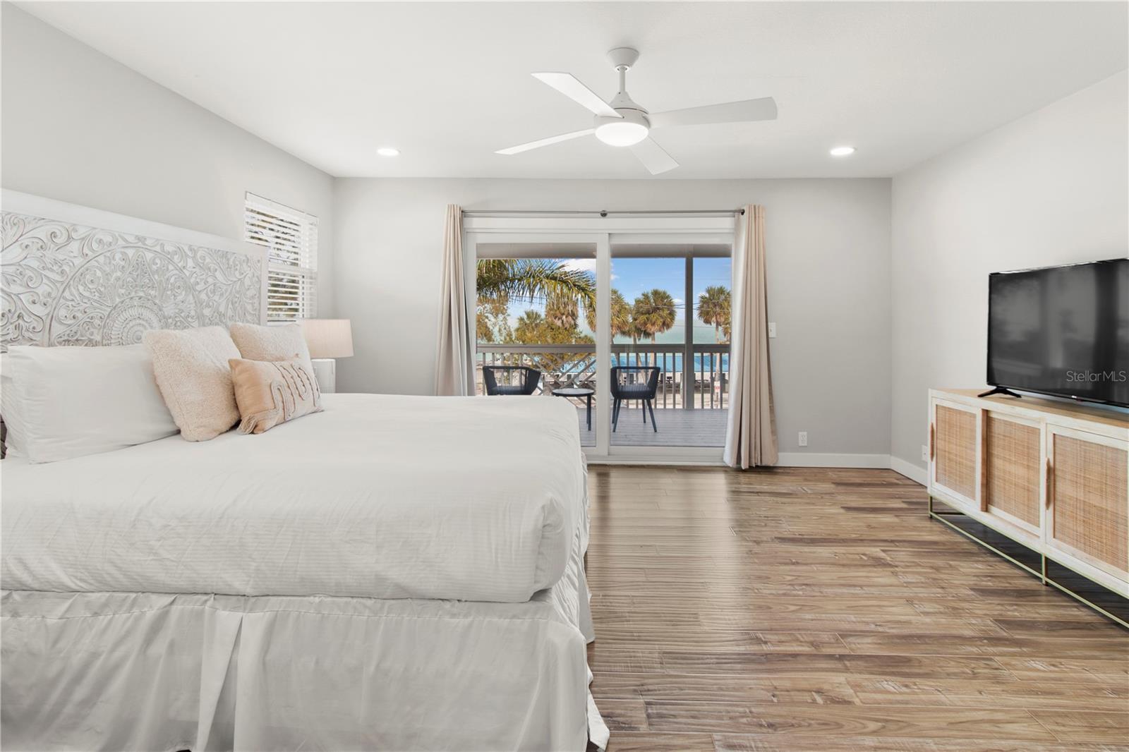 Image 20 of 58 For 403 Bay Boulevard