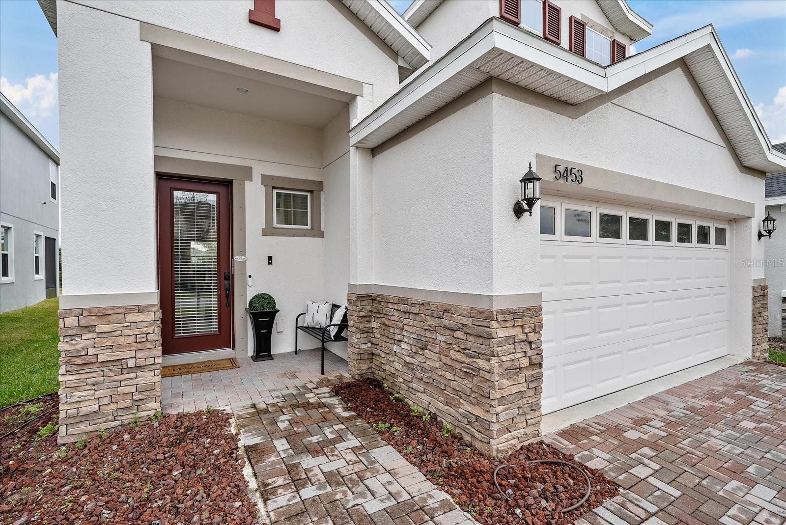 Listing photo id 0 for 5453 Del Coronado Drive