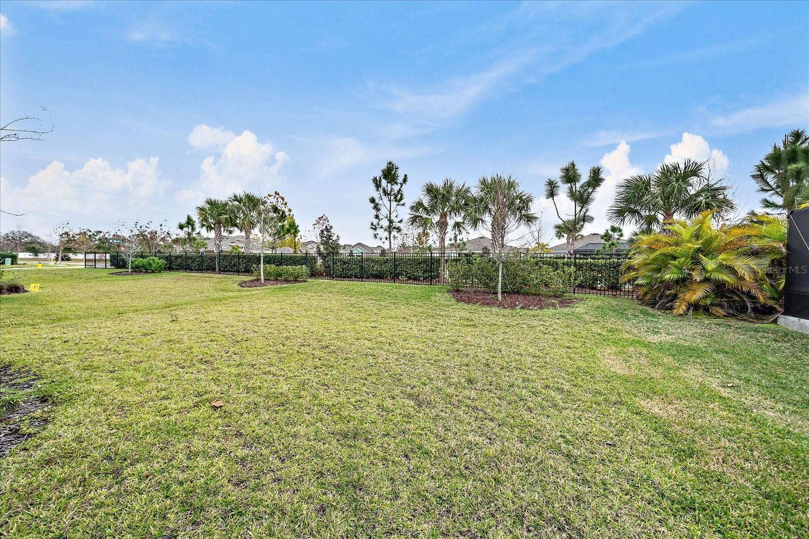 Listing photo id 35 for 5453 Del Coronado Drive