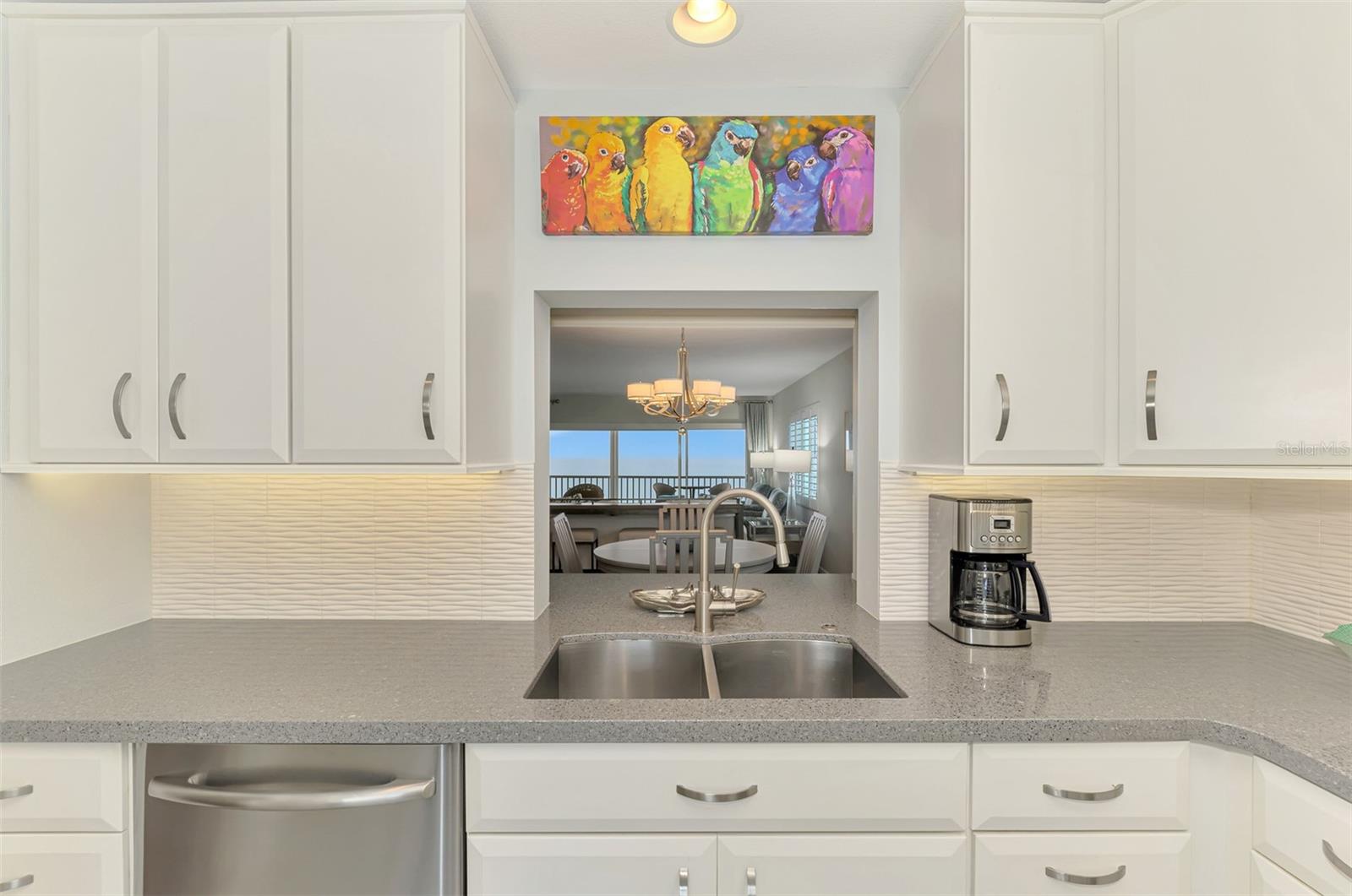 Image 12 of 66 For 333 The Esplanade N 305