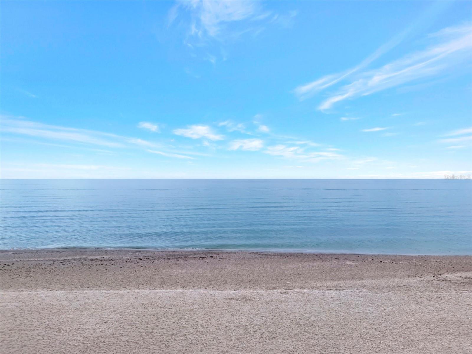 Image 37 of 66 For 333 The Esplanade N 305