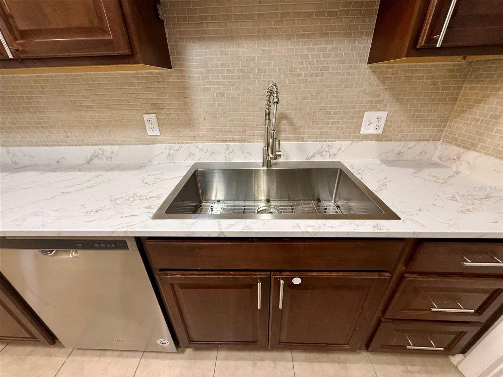 Image 13 of 36 For 5993 Mayberry Avenue