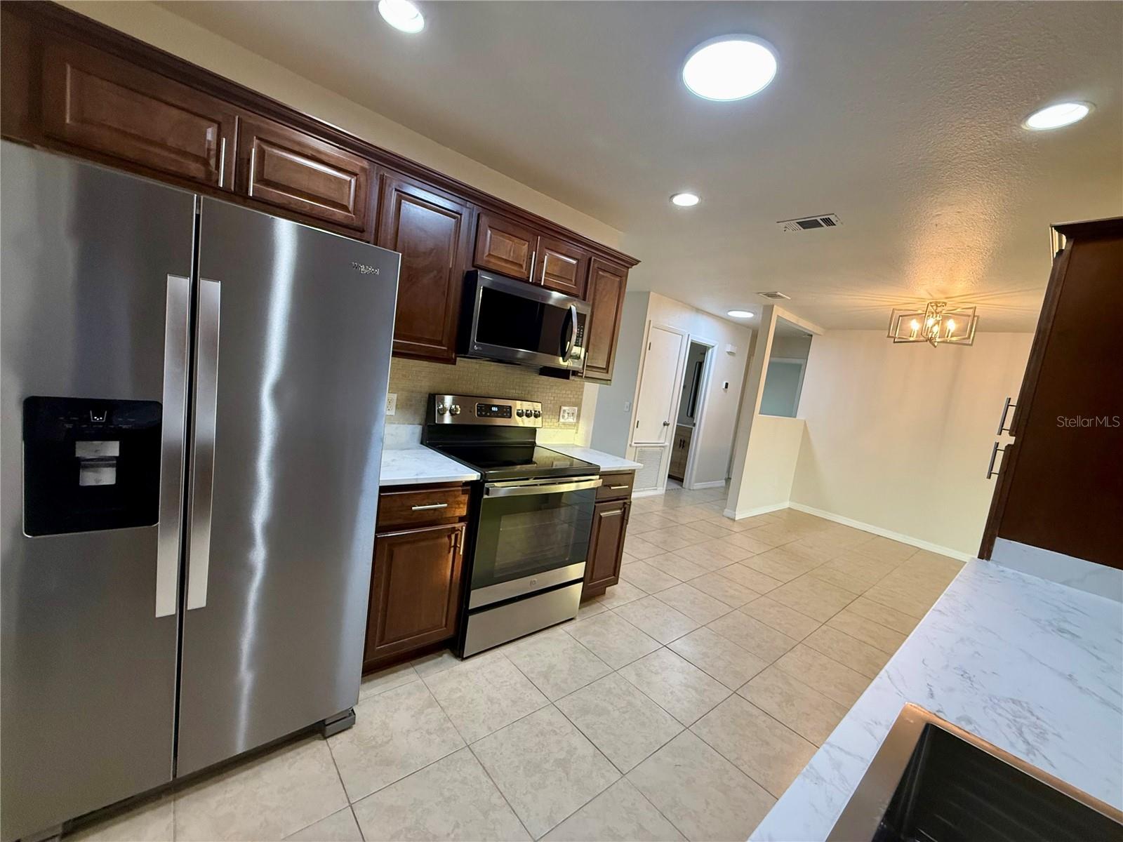 Image 15 of 36 For 5993 Mayberry Avenue