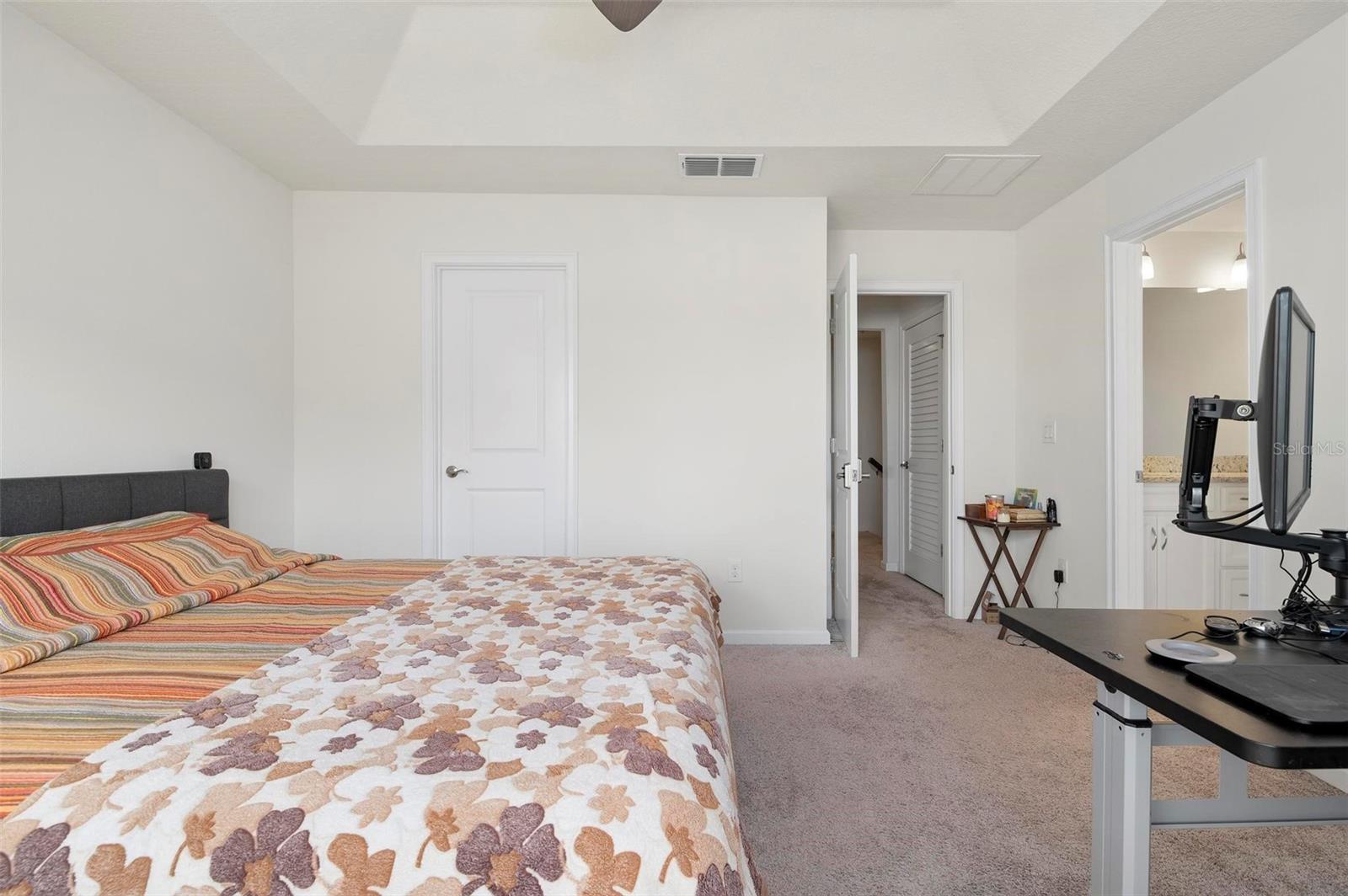 Image 24 of 35 For 5004 Skyview Lane