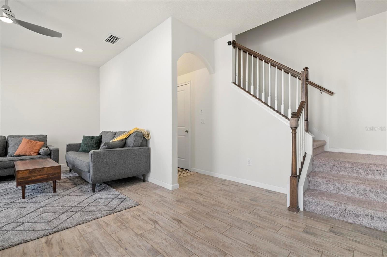 Image 9 of 35 For 5004 Skyview Lane