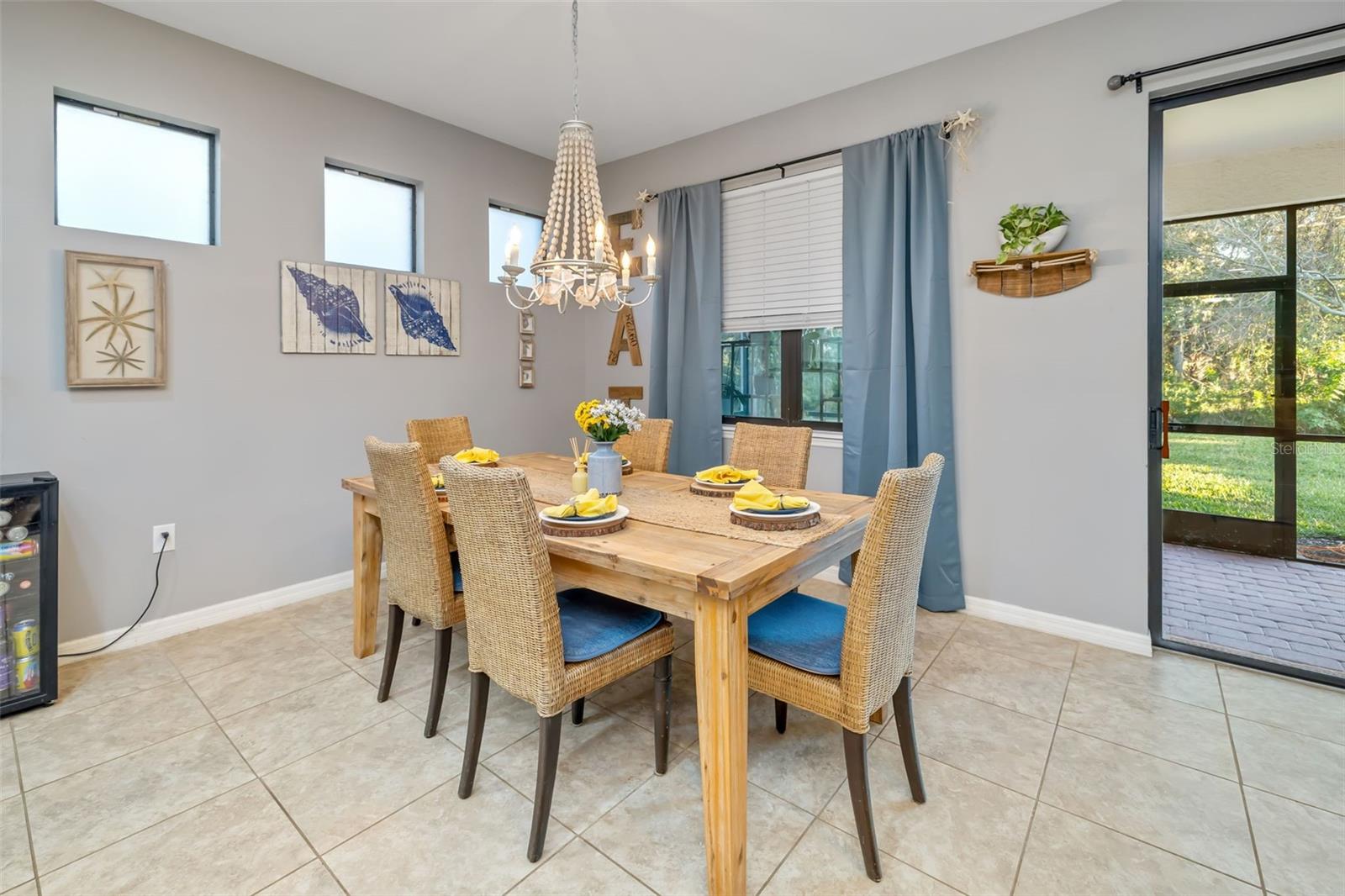 Image 16 of 78 For 11937 Blazing Star Dr