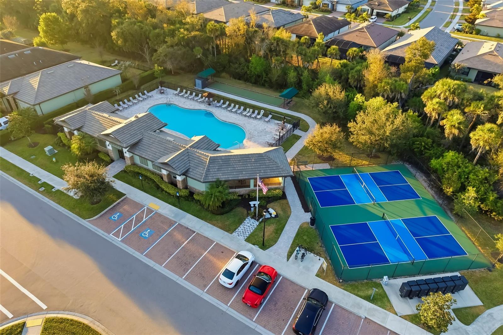 Image 41 of 78 For 11937 Blazing Star Dr