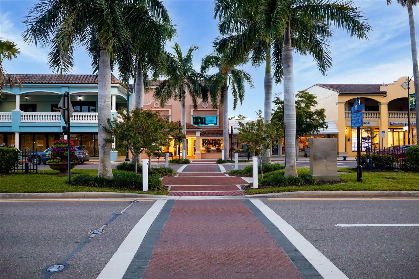 Image 71 of 78 For 11937 Blazing Star Dr